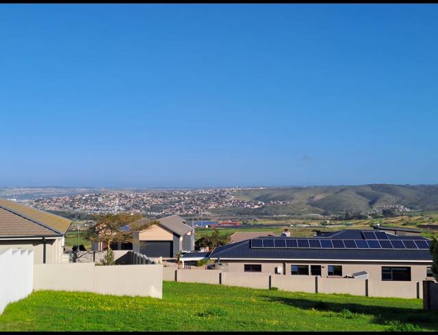 585M² VACANT LAND FOR SALE IN MONTE CHRISTO